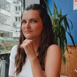Burçin D. profil fotoğrafı