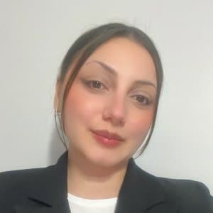 Burcu B. profil fotoğrafı