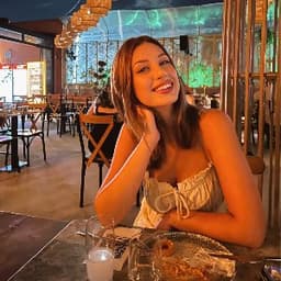 Buse Ç. profil fotoğrafı