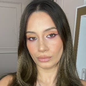 Büşra A. profil fotoğrafı