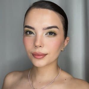 Büşra Ç. profil fotoğrafı