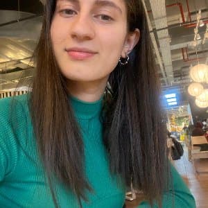 Büşra E. profil fotoğrafı