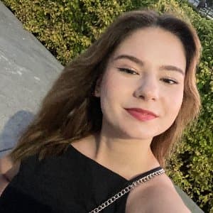 Büşra T. profil fotoğrafı