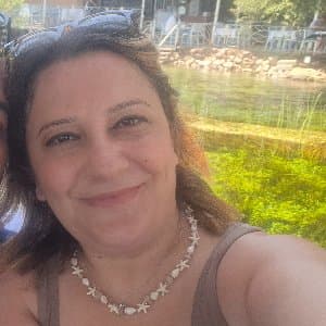 Büşra Ü. profil fotoğrafı