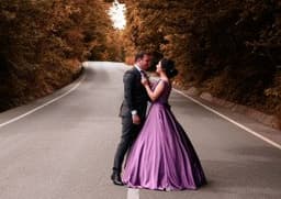 Cam F. profil fotoğrafı
