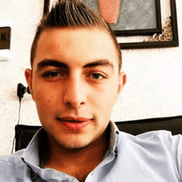 Can Y. profil fotoğrafı