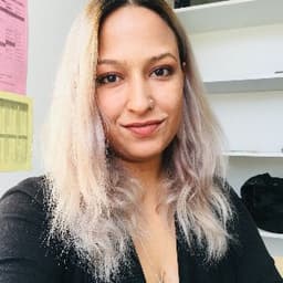 Candan C. profil fotoğrafı