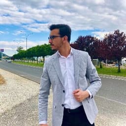 Caner İ. profil fotoğrafı