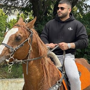 Cem Ö. profil fotoğrafı