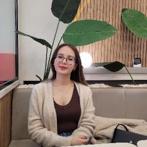 Ceren Y. profil fotoğrafı