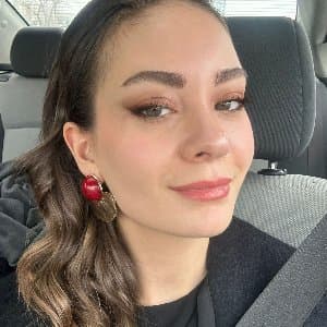Ceyda A. profil fotoğrafı