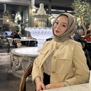 Ceyda A. profil fotoğrafı