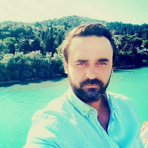 Cüneyt A. profil fotoğrafı