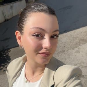 Damla K. profil fotoğrafı