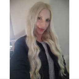 Damla K. profil fotoğrafı