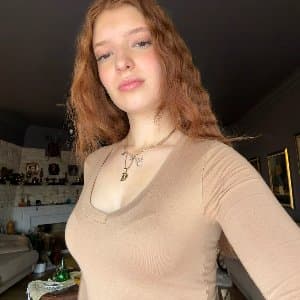 Defne G. profil fotoğrafı