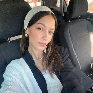Defne Ş. profil fotoğrafı