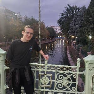Denis Y. profil fotoğrafı