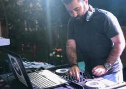 Dj A. profil fotoğrafı
