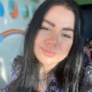 Ece Y. profil fotoğrafı