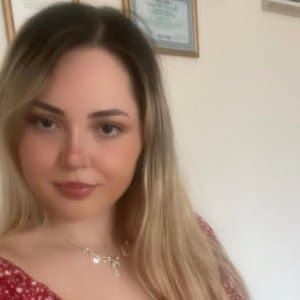 Ecem K. profil fotoğrafı