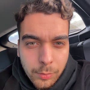 Efe Ç. profil fotoğrafı