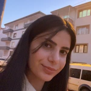 Ela Y. profil fotoğrafı