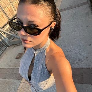 Ela Y. profil fotoğrafı