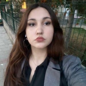 Elif A. profil fotoğrafı
