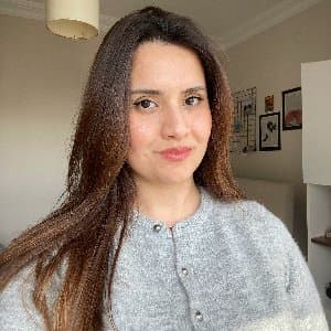 Elif İ. profil fotoğrafı