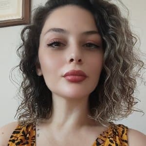 Elif İ. profil fotoğrafı