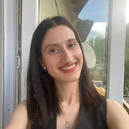 Elif K. profil fotoğrafı