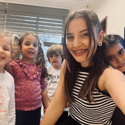 Elif Ö. profil fotoğrafı