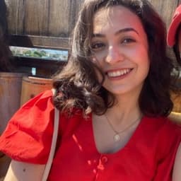 Elif A. profil fotoğrafı