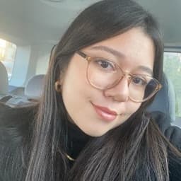 Elif T. profil fotoğrafı
