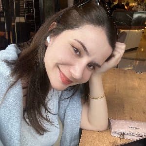 Emine A. profil fotoğrafı