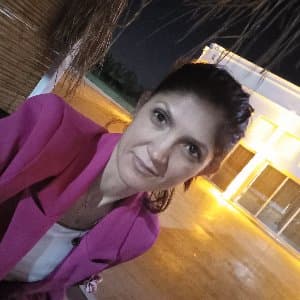 Emine B. profil fotoğrafı