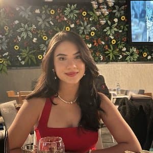 Emine E. profil fotoğrafı