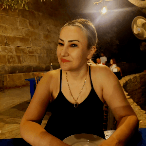 Emine G. profil fotoğrafı