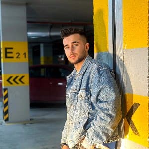 Emirhan B. profil fotoğrafı