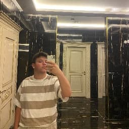 Emirhan G. profil fotoğrafı