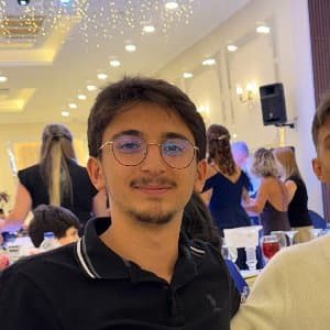 Emirhan Ö. profil fotoğrafı
