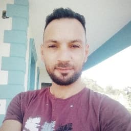 Emirhan Y. profil fotoğrafı