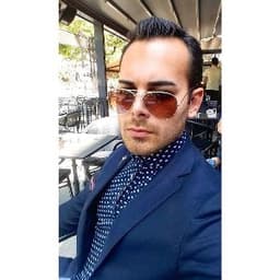 Lion D. profil fotoğrafı