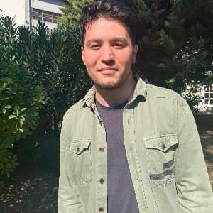 Emre Y. profil fotoğrafı