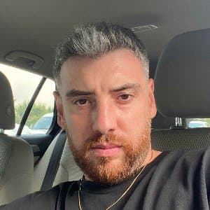 Emre Y. profil fotoğrafı