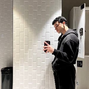 Enes K. profil fotoğrafı