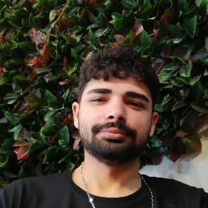 Enes K. profil fotoğrafı