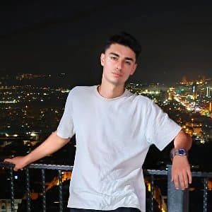 Enes K. profil fotoğrafı