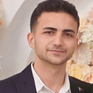 Enes K. profil fotoğrafı
